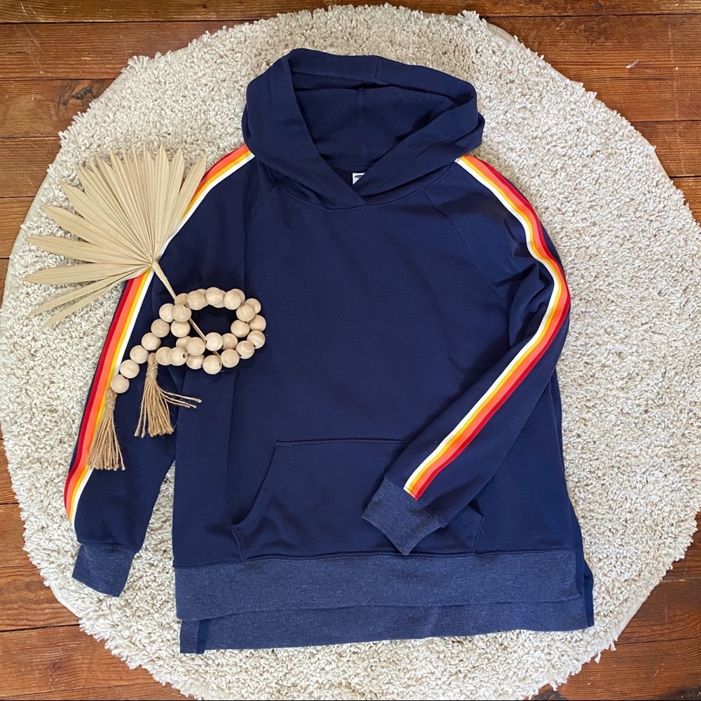 Sporty Retro Old Navy Sweatshirt